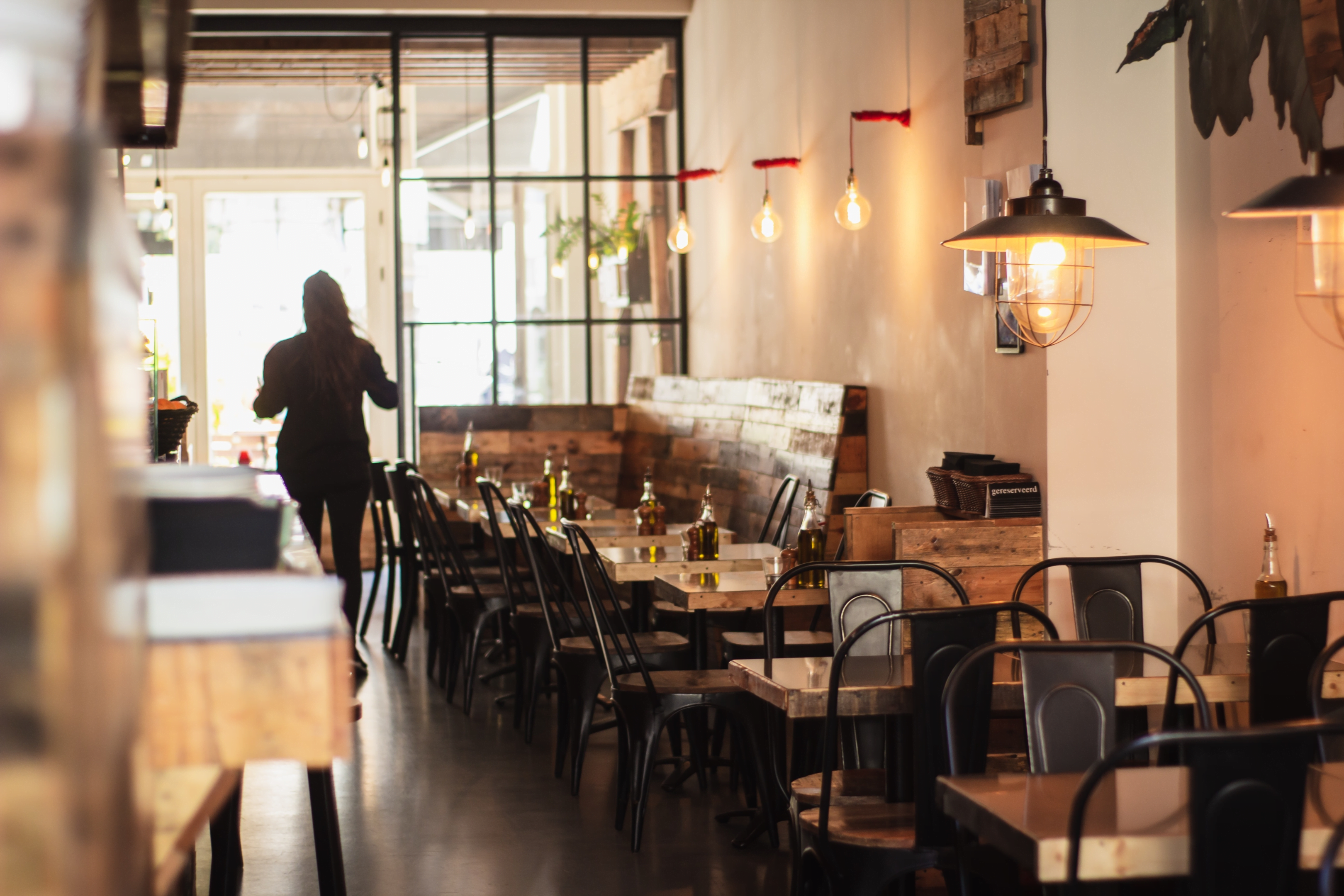 onbepaalde tijd, arbeidsovereenkomst eindigt, tussentijdse opzegtermijn, ontbinding indienen, arbeidsovereenkomst voor bepaalde tijd